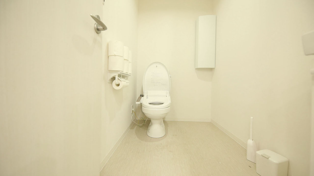 大井町店のトイレ01