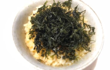 あおさを使った卵かけご飯