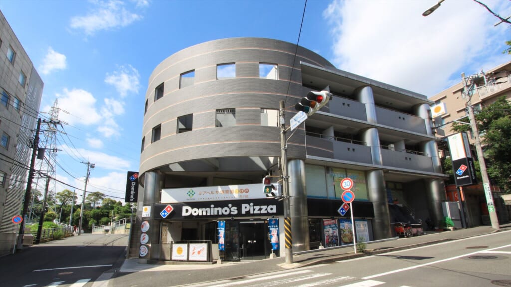 chocozap(ちょこざっぷ)市ヶ尾店の外観3