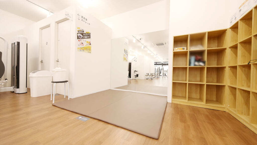 chocoZAP(ちょこざっぷ)浅草店のストレッチスペース